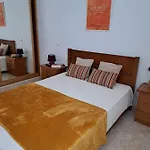 Mjalvor - Apº Em Com Piscina Apartment *