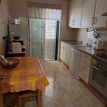 Apartamento Mjalvor - Apº Em Com Piscina *