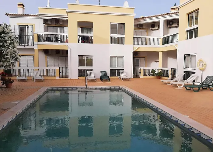 Mjalvor - Apº Em Com Piscina * Alvor