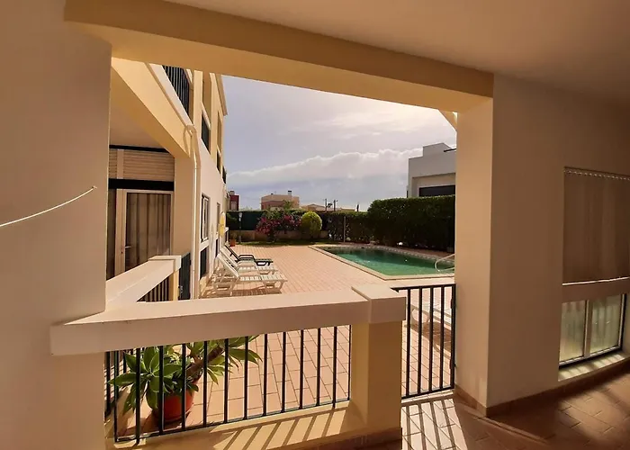Apartament Mjalvor - Apº Em Com Piscina *
