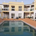 Mjalvor - Apº Em Com Piscina * Alvor